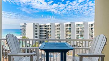 Appartement, 1 kingsize bed met slaapbank (Waters Edge #501) | Terrein van de accommodatie