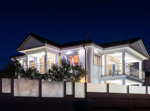 Apartment (One-Bedroom Apartment with Balcony an) | Exterior - Guest House Matana Pomena National Park (Mljet)