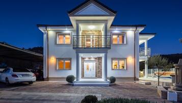 Apartment (One-Bedroom Apartment-Harmony) | Exterior