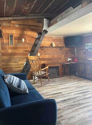 Oklassificerad bild, 4 av 9, knapp