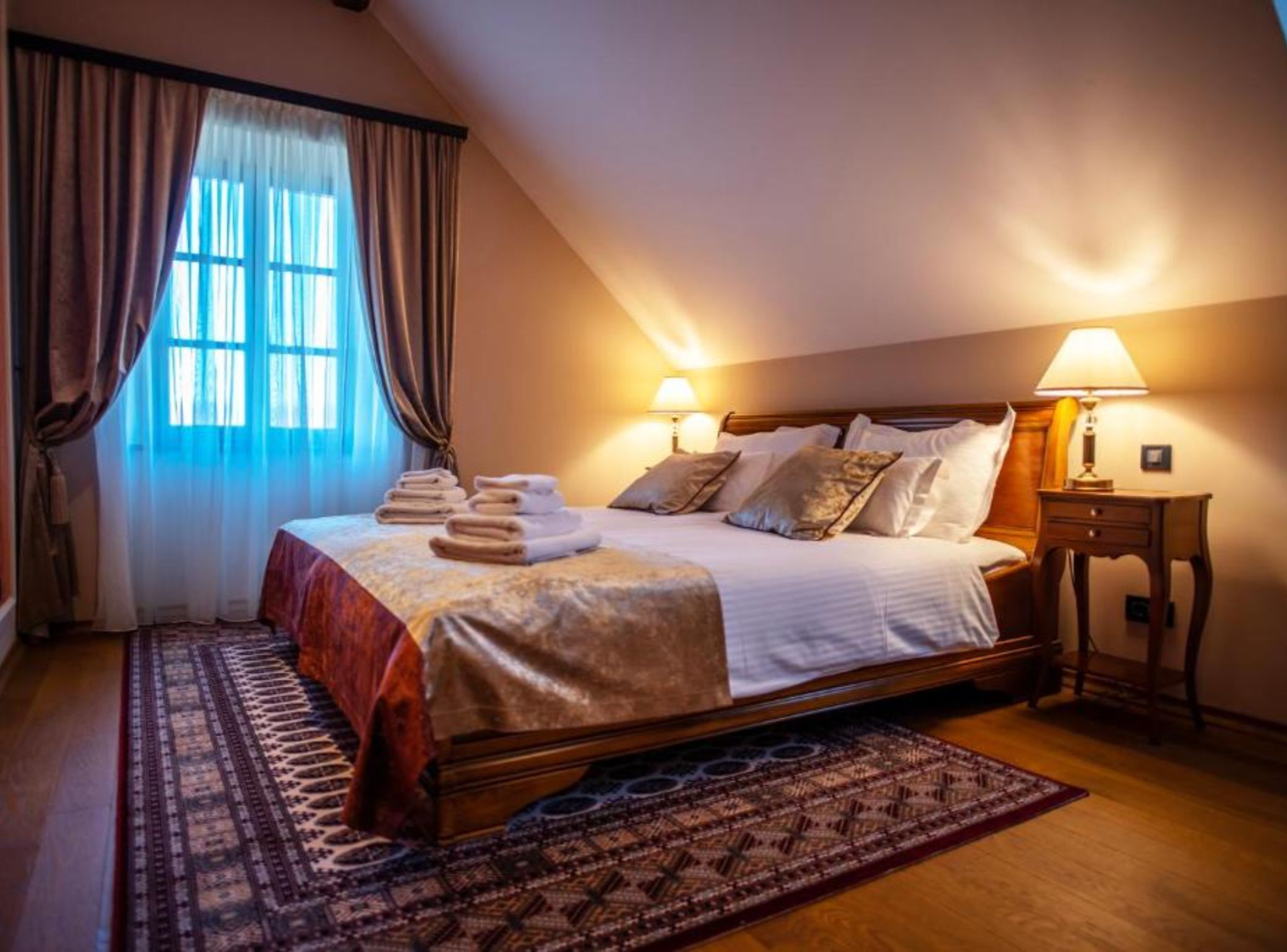 Double Room (Standard double or twin room) | 22 bedrooms, cribs/infant beds