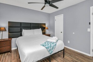 Unclassified image, 4 of 27, button - 2BR Near Downtown | Walk to Hospital (Columbia)