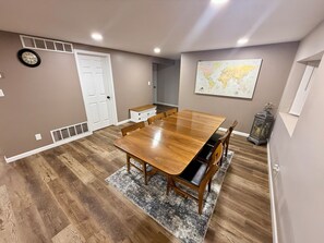 Unclassified image, 5 of 12, button - Discover comfort & convenience w spacious 3bed/2bath home located just off I-70 (Goodland)