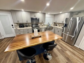 Uklassifisert bilde, 3 av 12, knapp