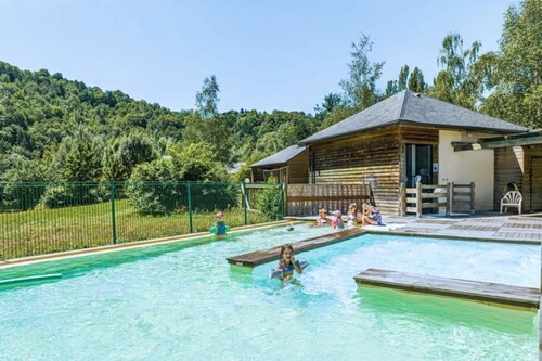 ZEcamping piscine chauffée chalet TV LV BBQ 31m2 4 pers