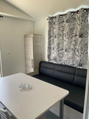 Immagine non classificata, 4 di 21, pulsante