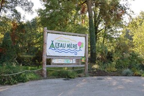 Miscellaneous - ZEcamping 3* familial piscine animaux acceptés tente 20m2 3 pers (Sauxillanges)