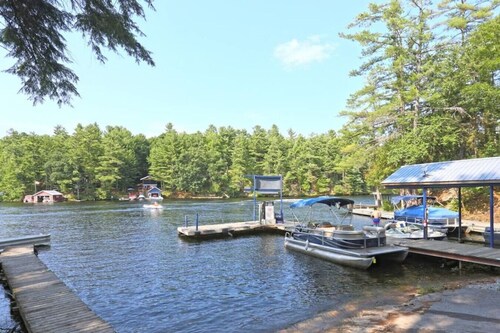 Snowmobile-In Waterfront Suite | Sauna | Sleeps 6