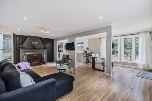 Snowmobile-In Waterfront Suite | Sauna | Sleeps 6