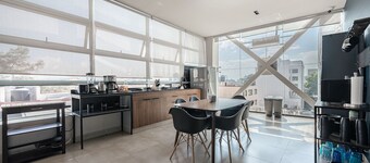 Low bed | Mixed Shared Room