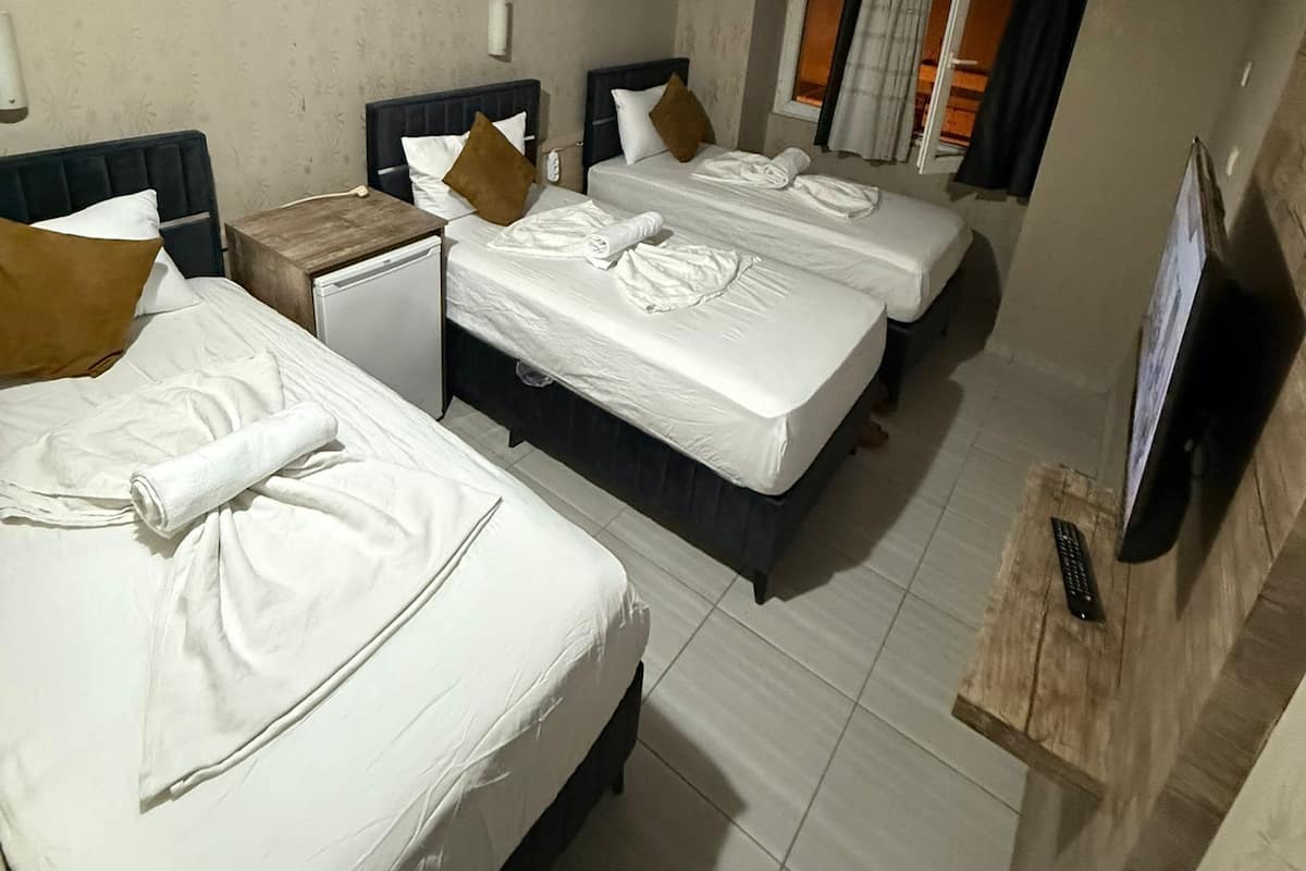 Phòng 3 phong cách cổ điển | Bộ trải giường bằng vải Frette của Ý, bộ đồ giường cao cấp 