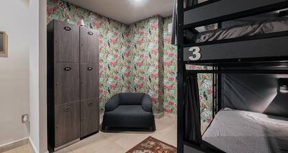 Top Bed | Mixed Shared Room