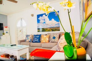 Fernseher, Stereoanlage