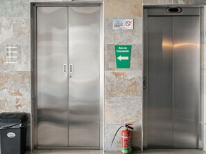 星評価なしの画像、3 / 35、ボタン