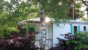 Exterior - ZEcamping 3 étoiles pataugeoire locatif TV BBQ 32m2 (La Souterraine)