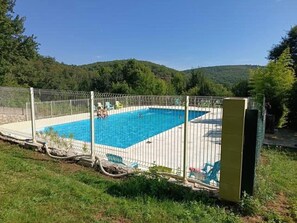 Pool - Camping familial 3 étoiles avec piscine - animaux acceptés (Mayrac)