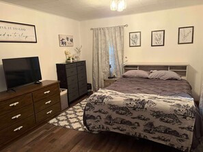 2 chambres, fer et planche à repasser, Wi-Fi, literie fournie