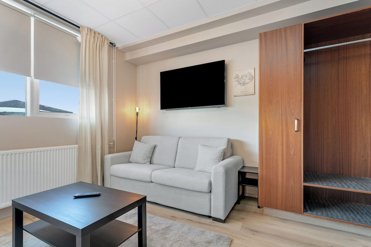 Comfort Double or Twin Room | Free cribs/infant beds, free WiFi, bed sheets