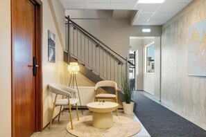 Lobby - Hotel Boli Keflavik (Reykjanesbaer)