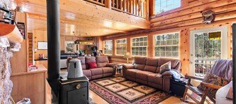 Nature Lover’s Escape • Red Feather Lakes Cabin