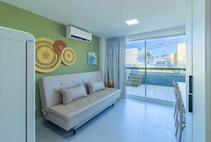 Living area - Ocean Blue #01 - Apt With Pool by Carpediem (Ipojuca)