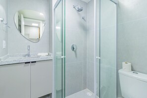Basic Apartment | Bathroom - Ocean Blue #05 - Studio With Pool by Carpediem (Ipojuca)