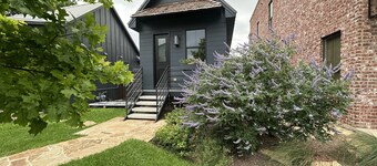 One-of-a-Kind DogTrot House/Walk to Magnolia
