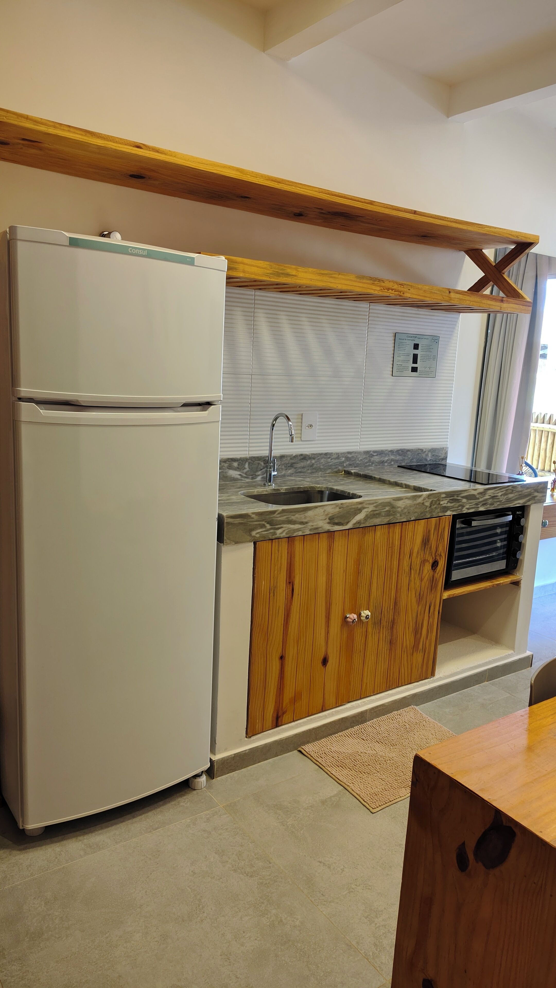 Refrigerador, horno, parrilla de estufa y tostadora 