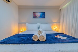 Eenvoudig appartement | 1 slaapkamer, een bureau