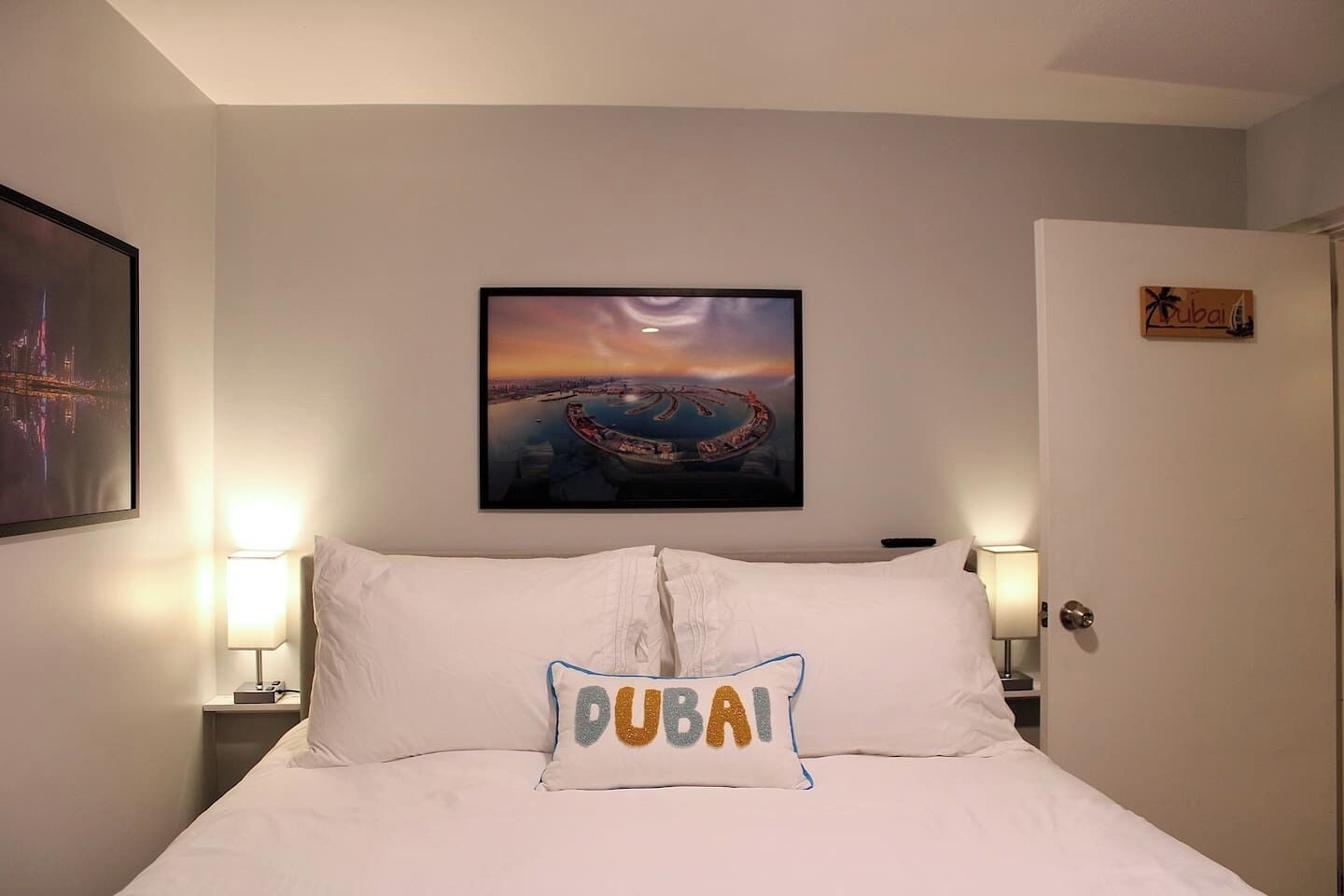 2 多间卧室、办公桌、熨斗/熨衣板、旅行婴儿床