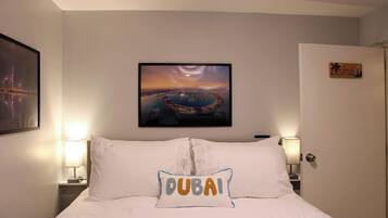 2 bedrooms, desk, iron/ironing board, travel cot