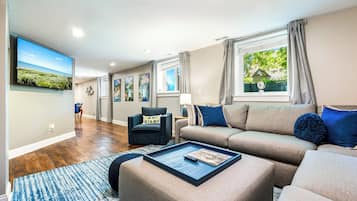 Smart TV, books, offices