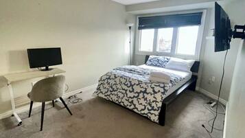 1 bedroom, desk, iron/ironing board, free WiFi