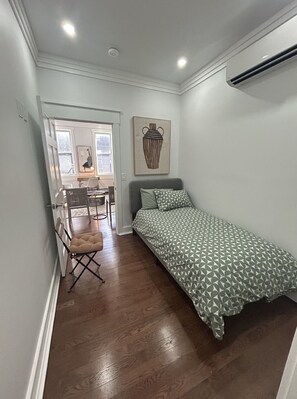 2 Schlafzimmer, Bettwäsche
