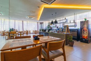 基础公寓 | 用餐