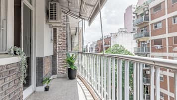 Comfort-Apartment, Stadtblick | Unterkunftsgelände