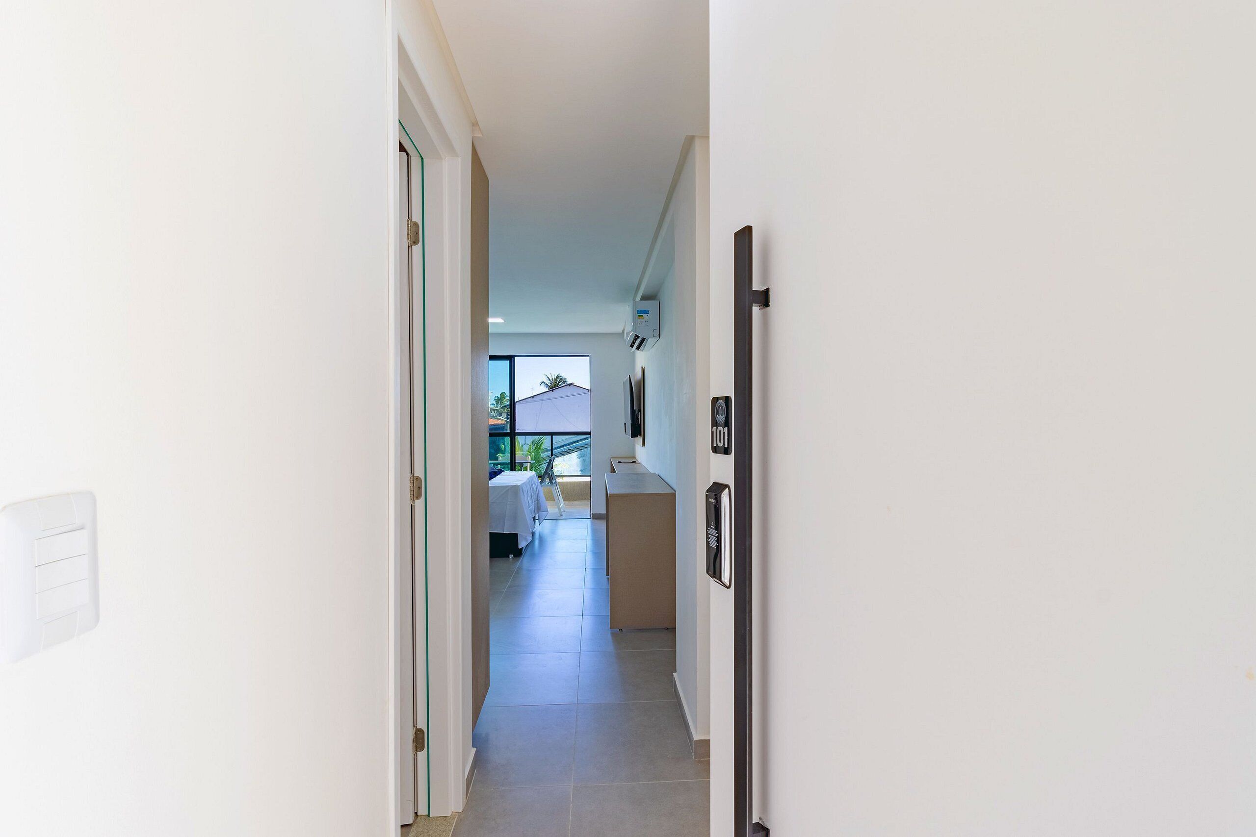 Basic Apartment | Interior