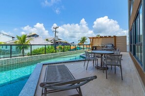 Khu ẩm thực ngoài trời