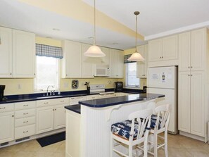 Fridge, microwave, oven, stovetop - 4BR House w/ Deck | Close to Beach! (South Bethany Beach)
