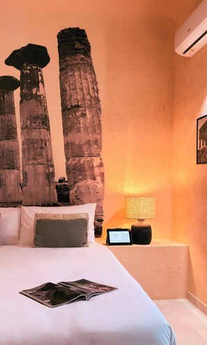Premium bedding, down duvets, memory-foam beds, minibar - Bìfara Rooms  (Palermo)