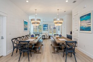 Dining - Mariner: New with Private Beach! (Miramar Beach)