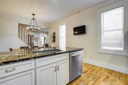 Walkable Gem w/ Deck: Stay & Play in Ellicottville