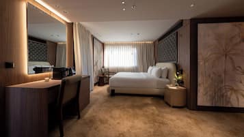 Royal-Suite, Balkon | Schreibtisch, kostenloses WLAN, Bettwäsche