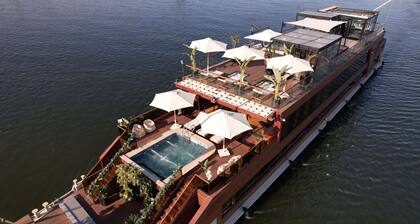 ORO Luxury Dahabiya Nile Cruise Luxor to Aswan