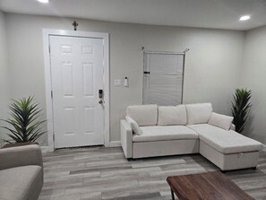 Imagen sin descripción, 2 de 35, botón