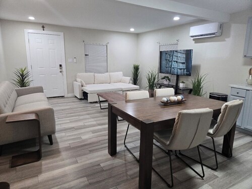 Mount Trilogy Suite III