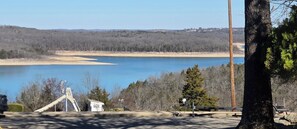 Miscellaneous - Charming Lake Cottage #7 at Teal Point Resort with Dazzling Views of Lake Norfork (Mountain Home)