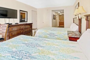 1 bedroom, WiFi, bed sheets - Bennetts Beach Getaway (Myrtle Beach)