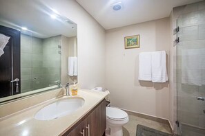 Hair dryer, soap - 5 Bedroom Penthouse Ocean Views Jacobay 21002 (Jaco)
