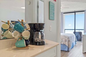 3 bedrooms, iron/ironing board, WiFi, bed sheets - "The Salty Compass" 3 BR Ocean Front in Windy Hill (North Myrtle Beach)